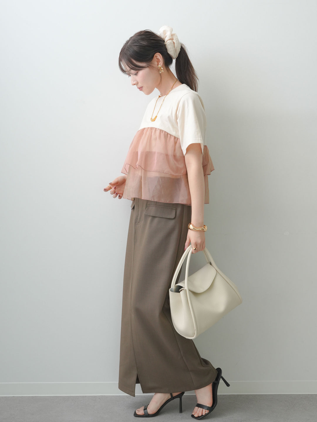 [SET]オーガンジーフリルドッキングTEE+クレープデシンフラップ付きストレートスカート(2set)