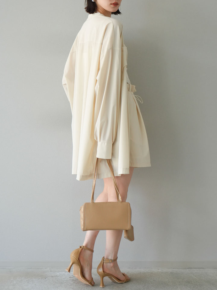 [預購] ICE TOUCH 荷葉邊褶皺短褲/米白色