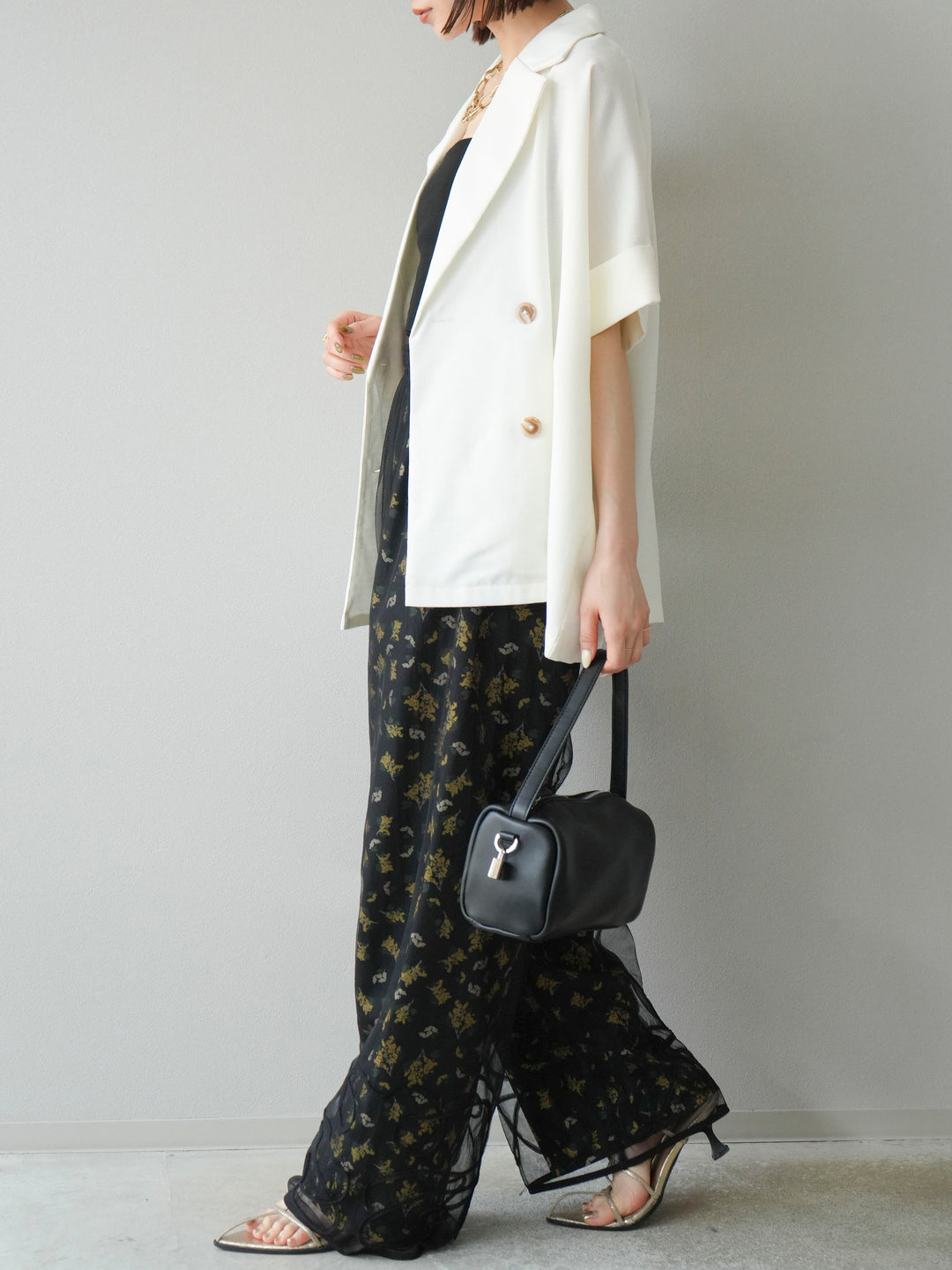 [SET]リネンライクハーフテーラードジャケット+コード刺繍チュールレイヤードパンツ(2set)