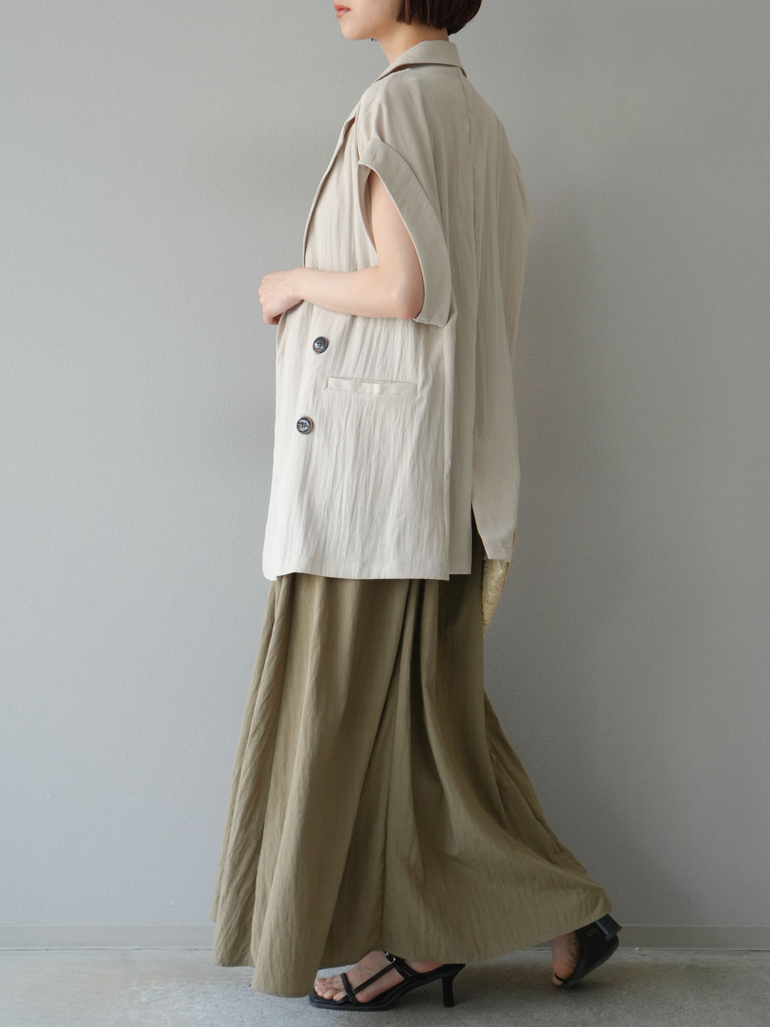 [SET]レーヨンシャーリングキャミワンピース+リネンライクノースリーブダブルジレ(2set)