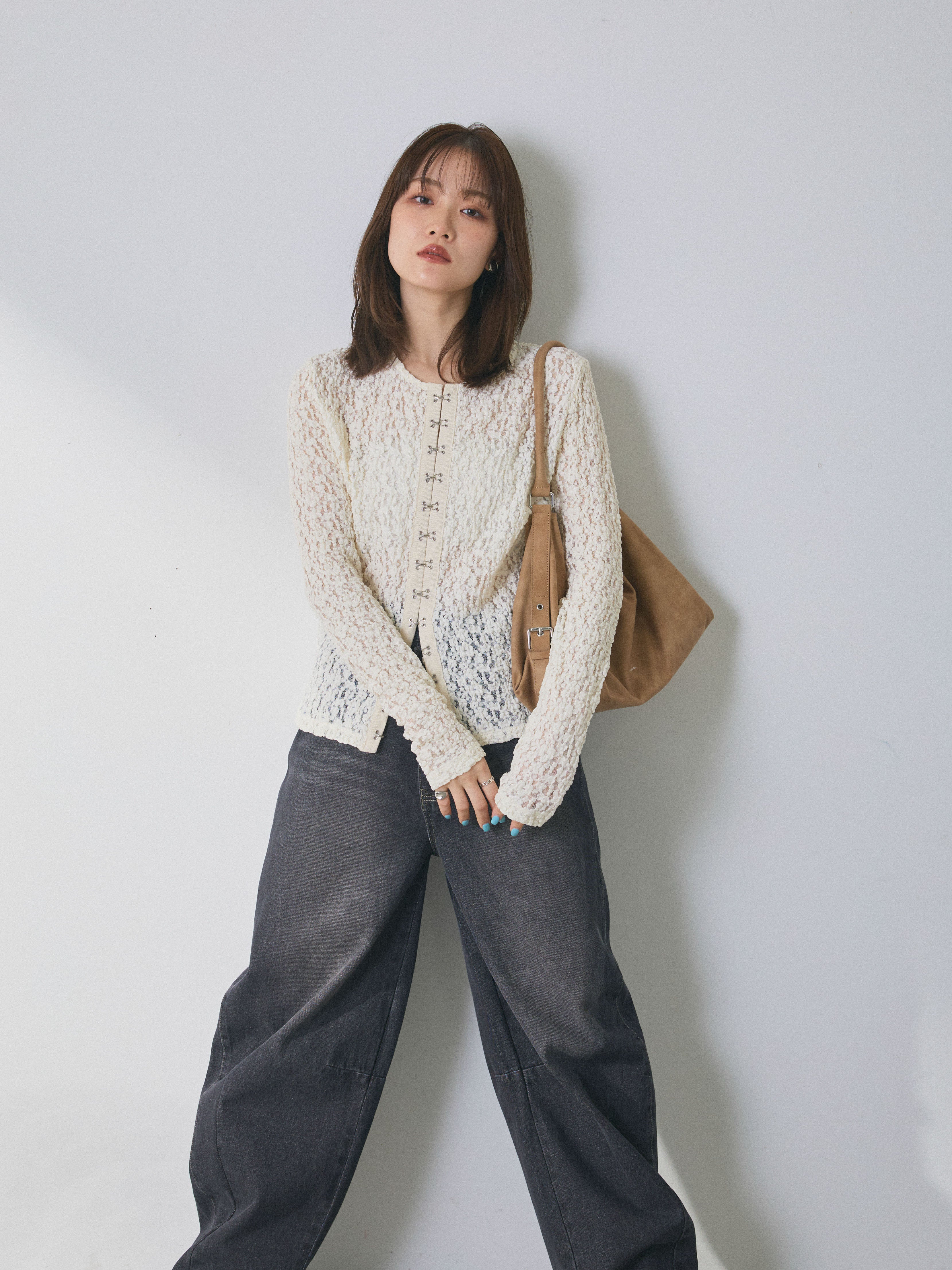 Allure】[SET]ゴールドボタンニットカーディガン×レースブラウスSET+
