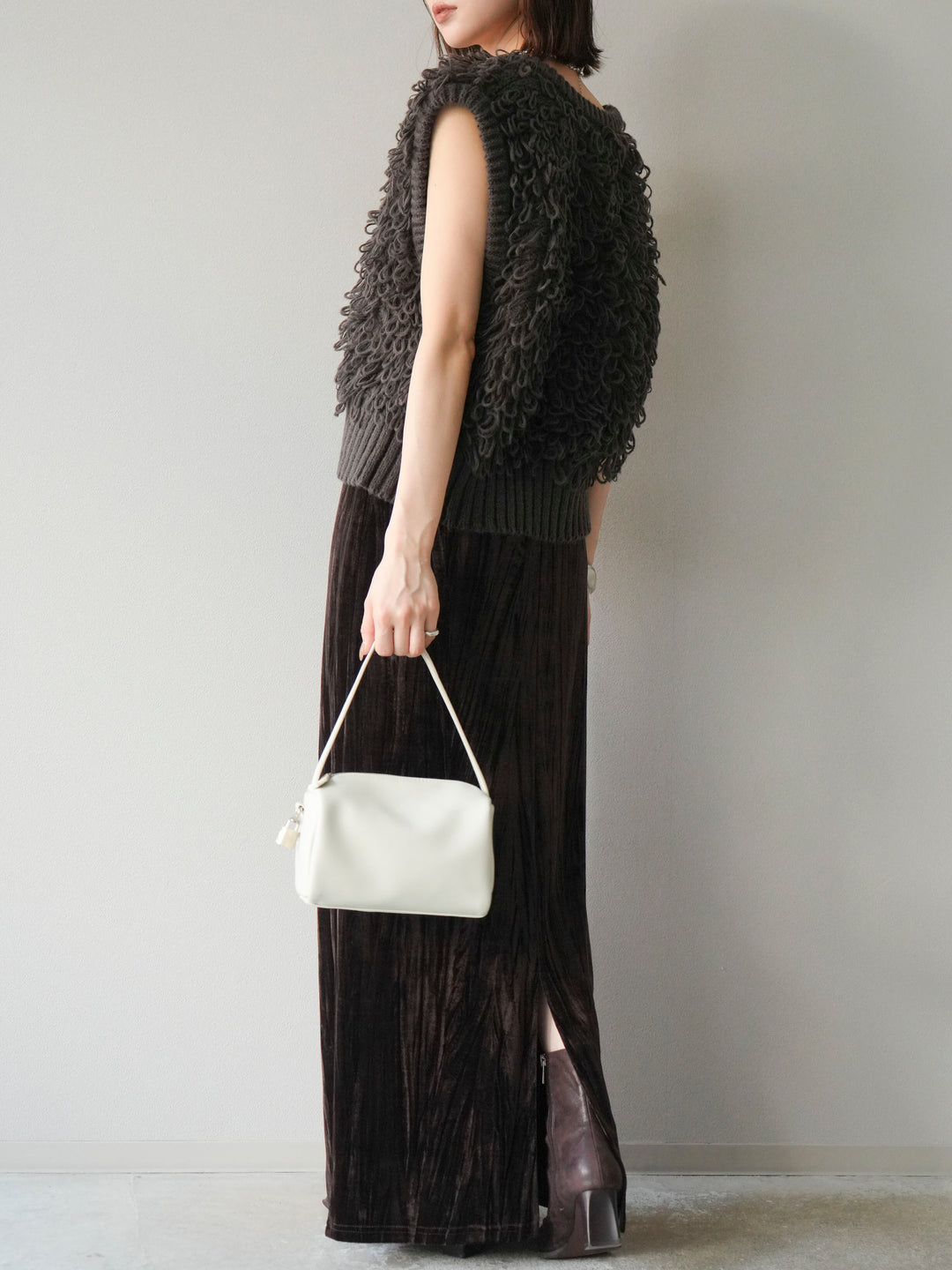 [SET]レザー襟オンブレチェックオーバーシャツ +ループデザインホックベスト +クラッシュベロアナロースカート(3set)