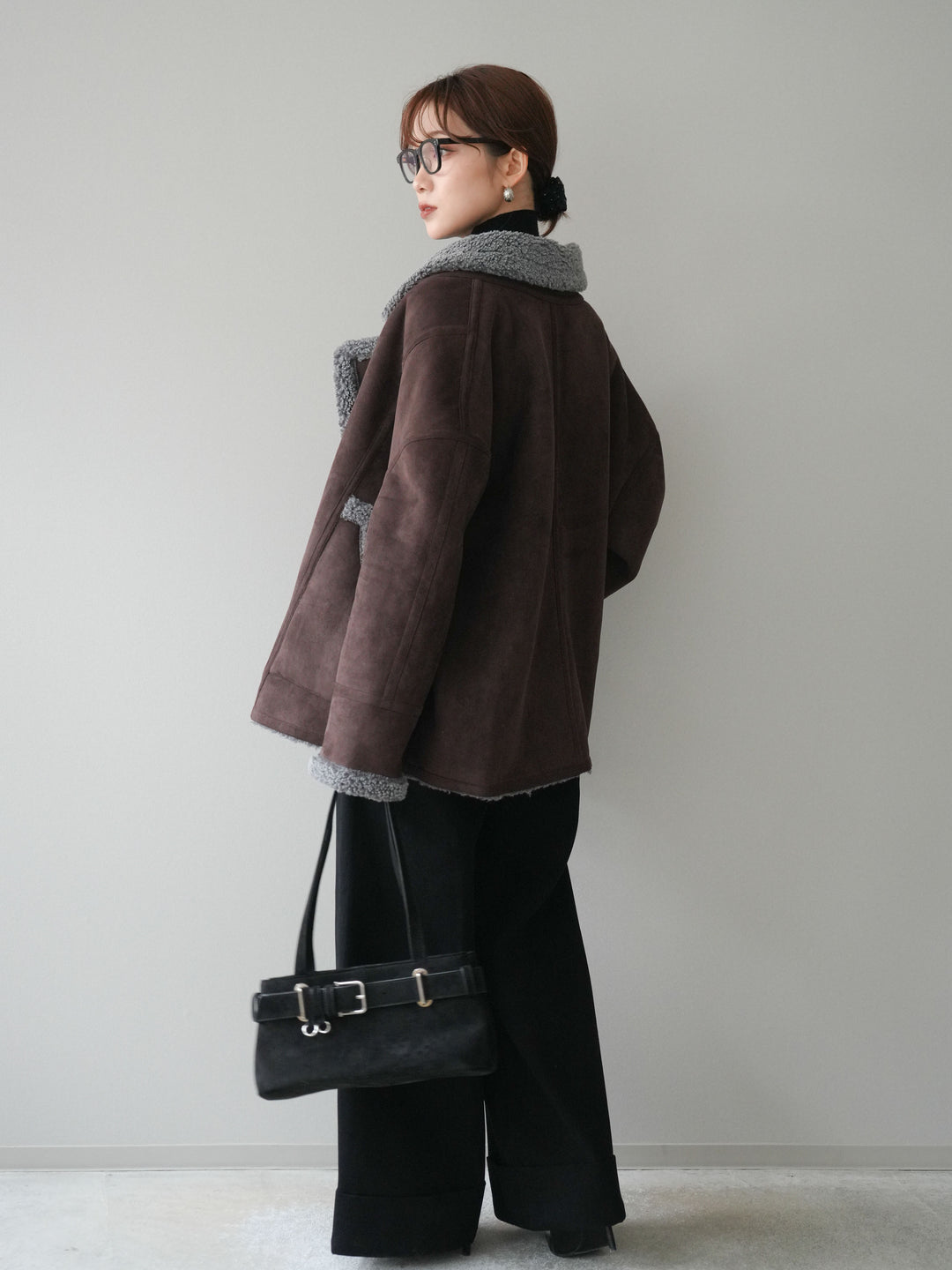 [予約]ベルト付き折り返しコットンツイルワイドパンツ/black