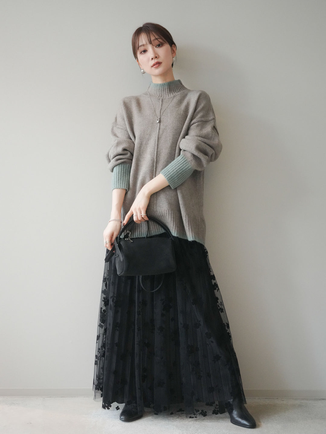 [SET]配色ハイネックニットプルオーバー+フラワーフロッキーチュールプリーツスカート(2set)