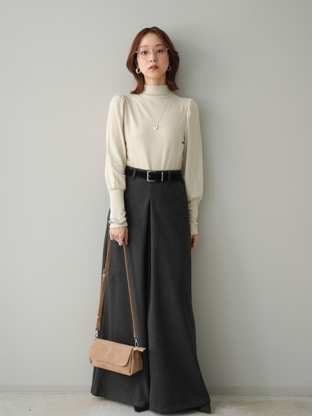 [予約]ベルト付きフロントタックワイドパンツ/charcoal
