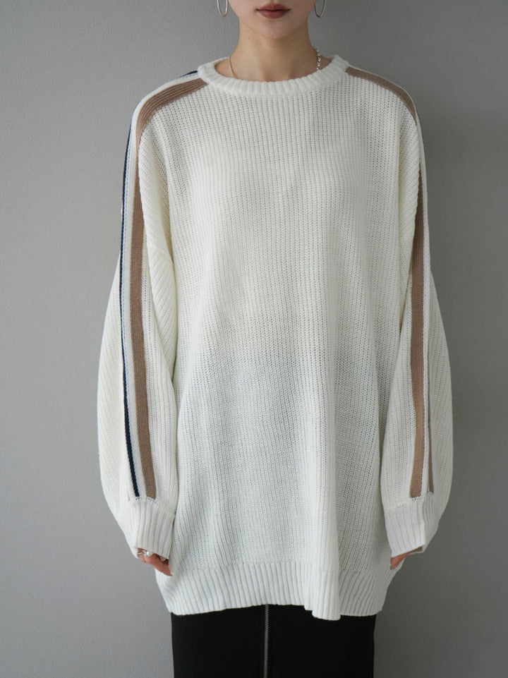 [Pre-order] Line sleeve shoulder rib knit pullover/off white