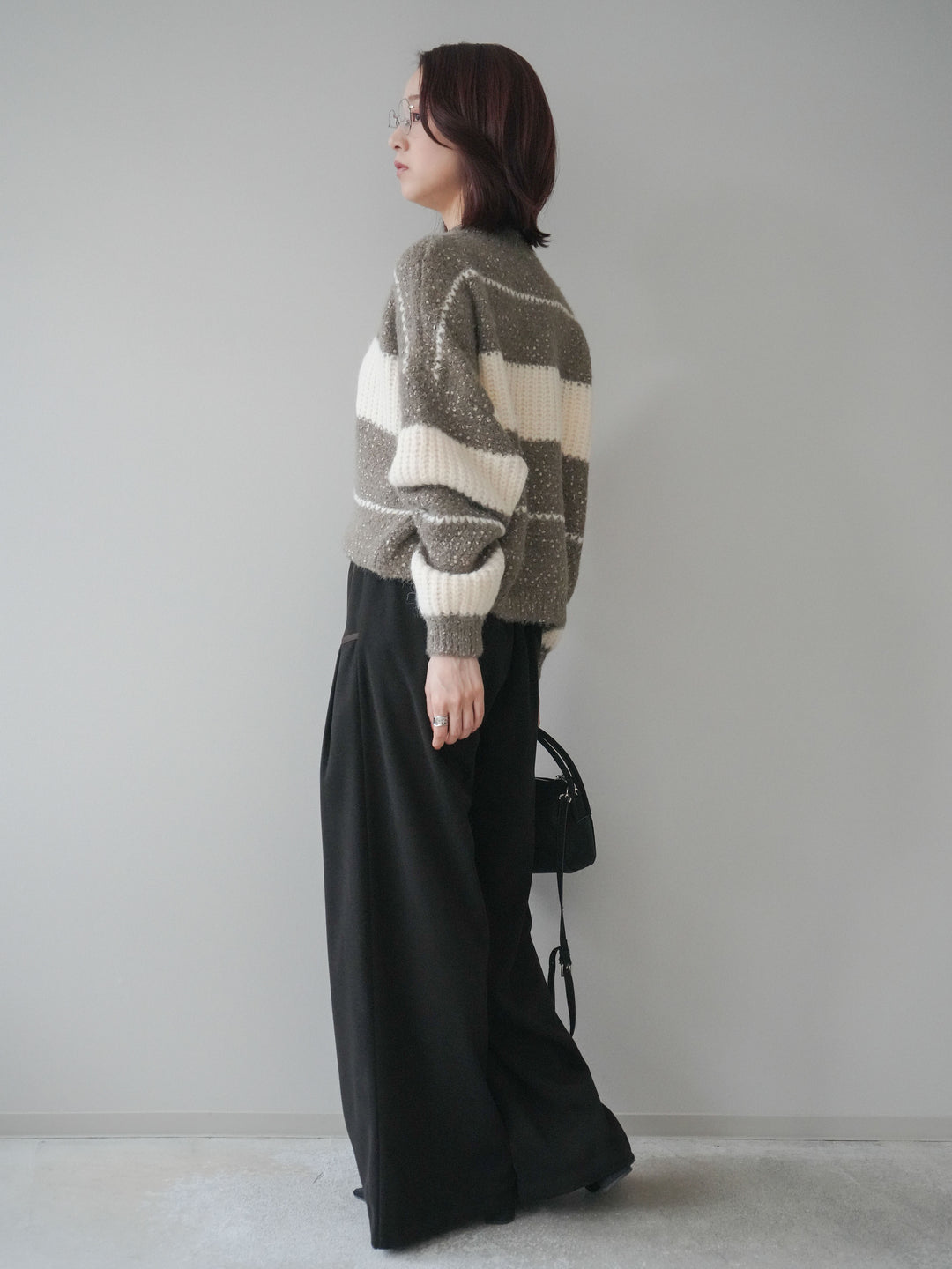 [予約]配色パイピングイージーパンツ/black