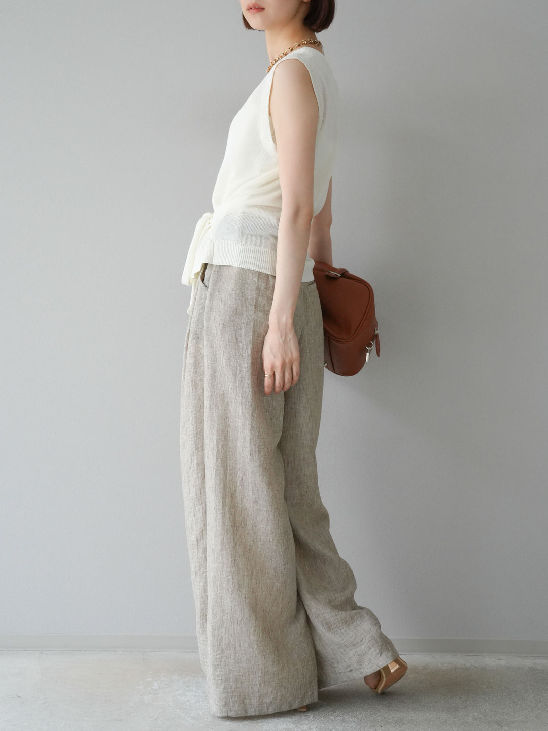 [予約]リネンライクベルト付タックループワイドパンツ/ベージュ