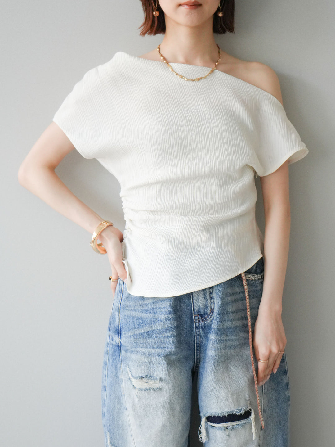 [予約]クレープアシンメトリーギャザートップス/white