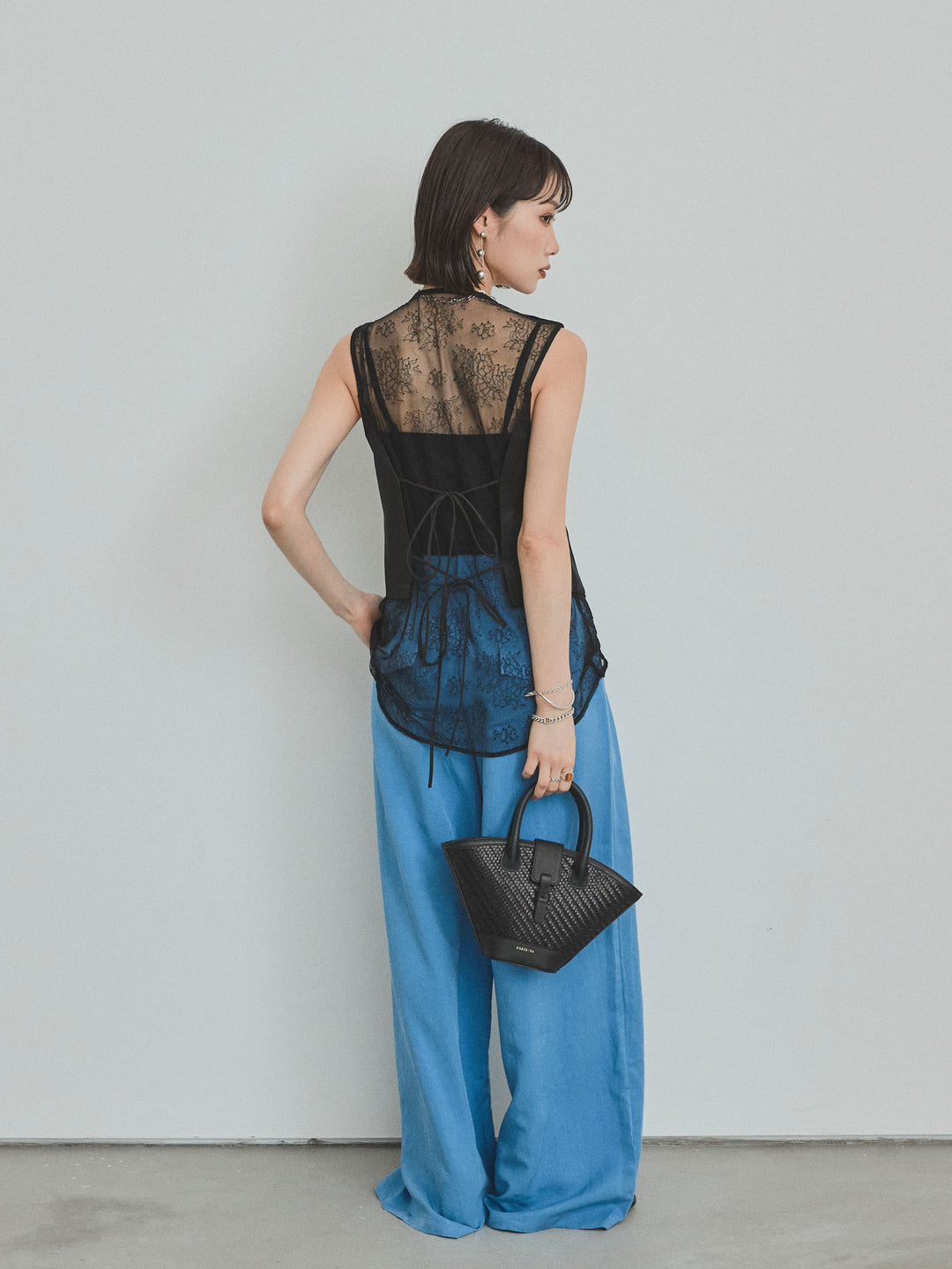 【預訂】亞麻觸感褶邊闊腿褲/藍色