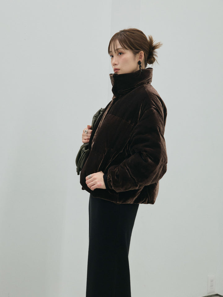 【Allure】[SET]ヘンリーネックレイヤードニットワンピース+ベロアダウンジャケット(2set)