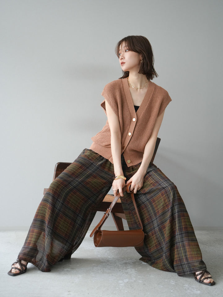 [予約]ゴールドボタンVネックニットカーディガン/ベージュ