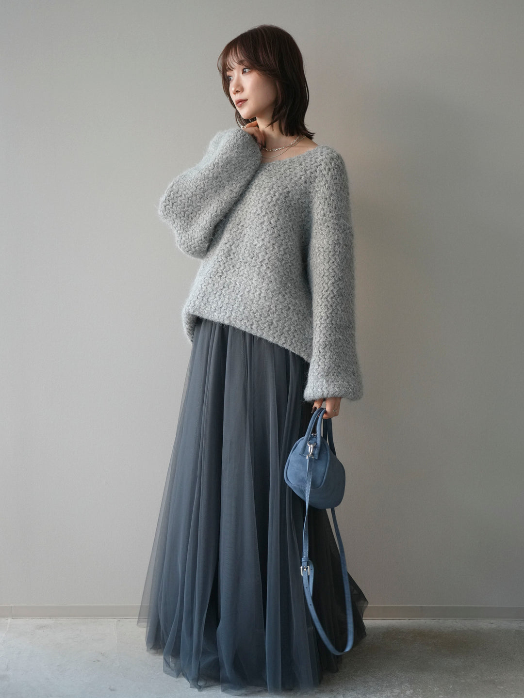 [SET]ウールタッチラメミックスヤーンVネックニットプルオーバー+チュールボリュームスカート(2set)