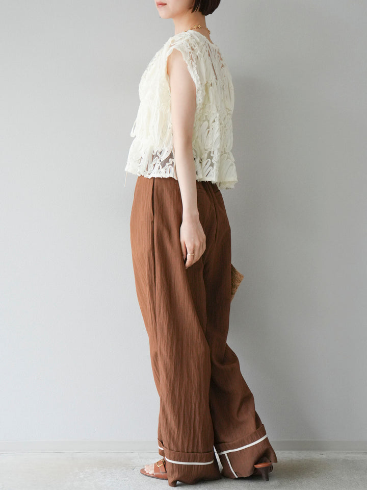 [SET] 提花蕾絲蝴蝶結上衣+麻質下擺迴力寬褲（2件套）