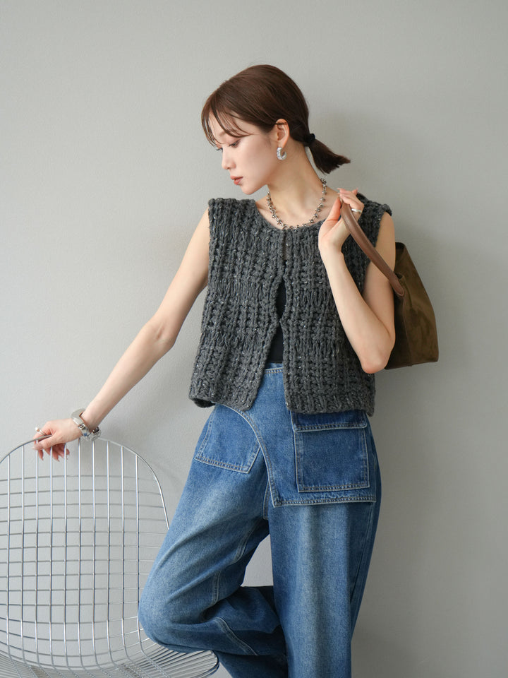 [予約]ミックスヤーンデザイン編みニットベスト/チャコール