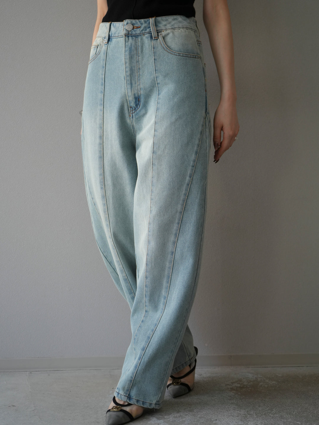 [予約]切替デザインカーブデニム/ブリーチ