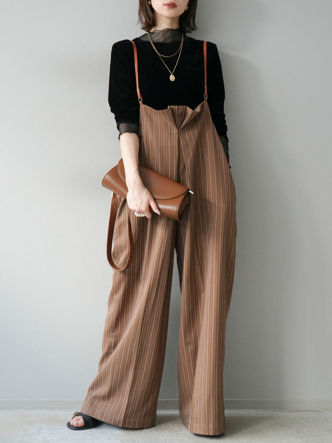 [SET]ヘリンボーンストライプサロペット+シアー切替ベロアトップス(2set)