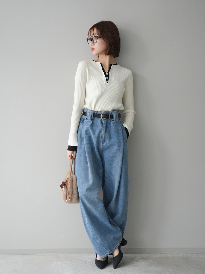 [SET]バイカラーキーネックリブニットトップス+ハイウエストベルトループデザインデニムパンツ(2set)