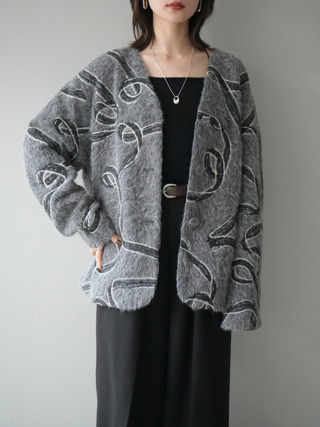 [予約]ニュアンス刺繍ブークレニットジャケット/gray