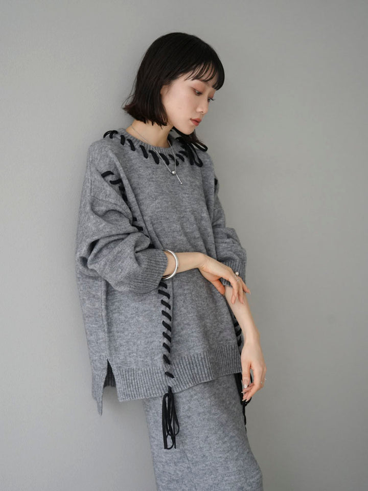 [Pre-order] Hand-stitched color-coordinated over-knit pullover/gray