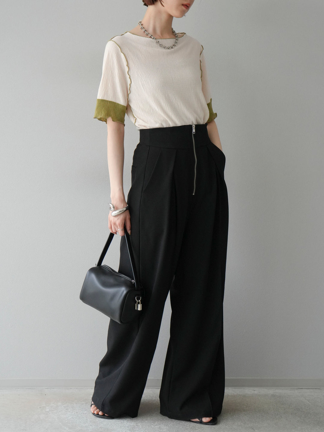 [SET] 百褶同色船領套頭衫 + 拉鍊褶襉寬褲 (2 套)