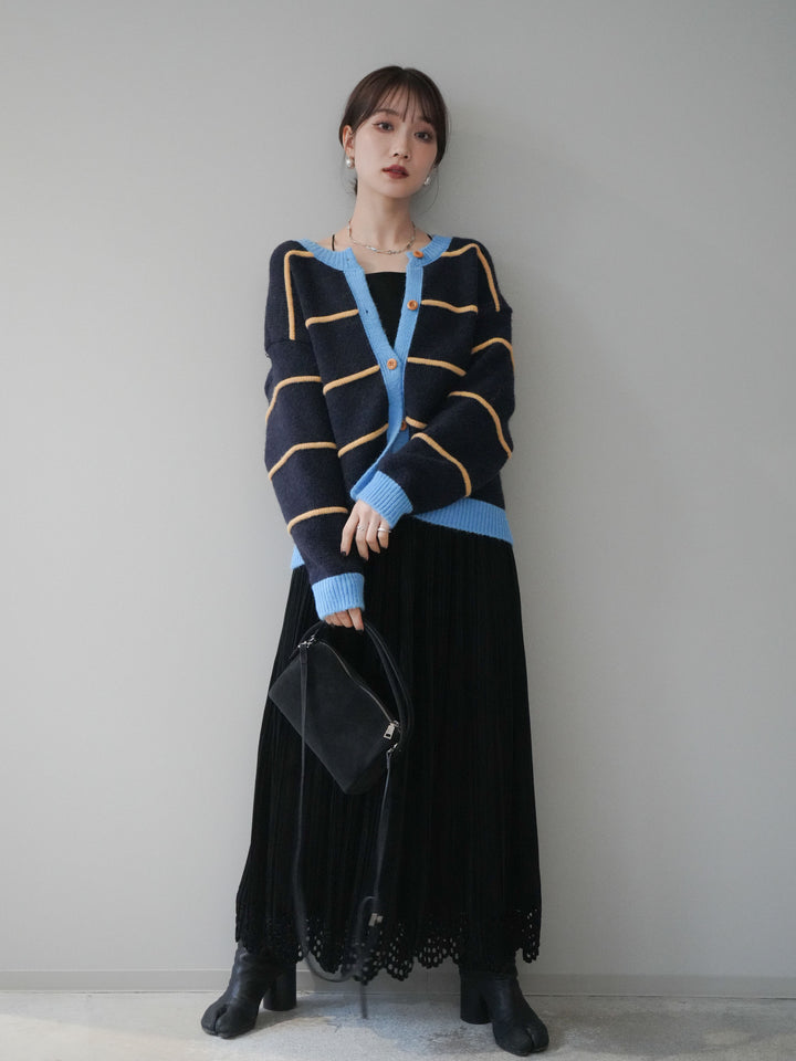 [予約]パンチングデザインスエードプリーツスカート/black