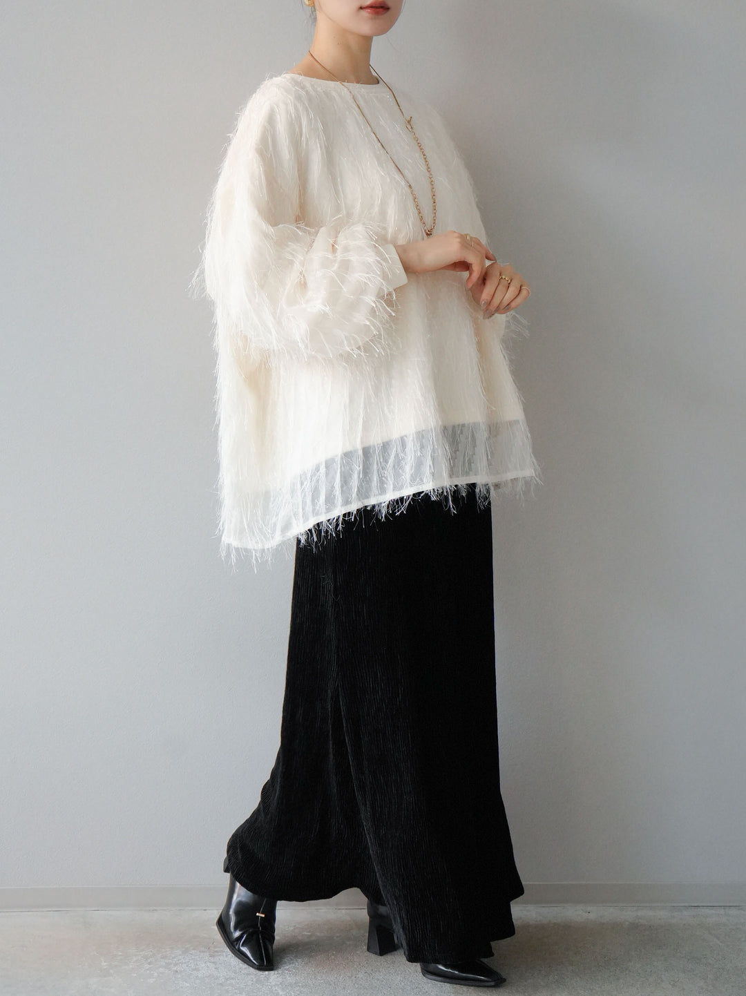 【預購】流蘇薄紗多層抓絨套頭衫/象牙色