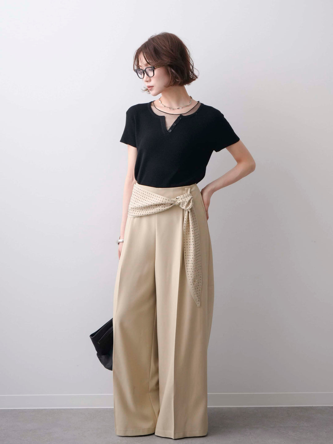 [SET]チュールレーヤードヘンリーフレンチニットトップス+ビジューベルトタックワイドパンツ(2set)