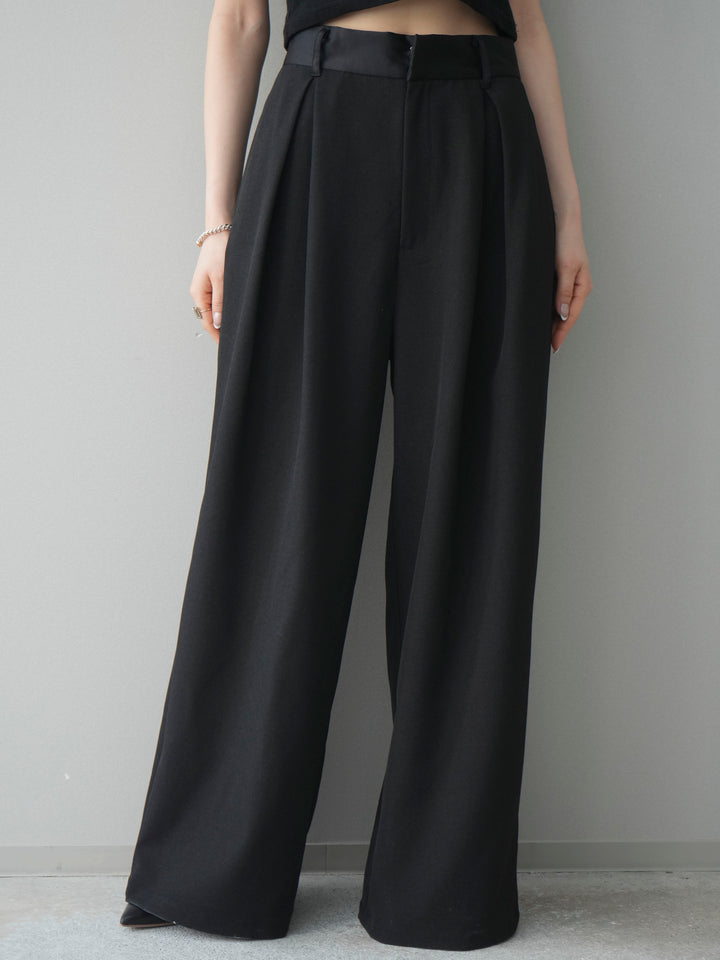 [予約]サテンベルトタックワイドパンツ/black