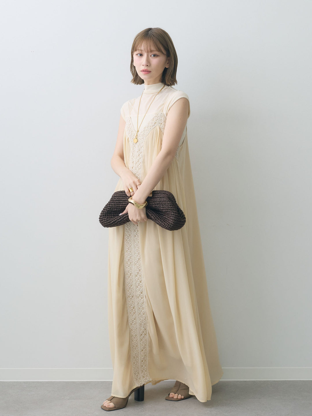 [SET]センタークロシェレースキャミワンピース+シアー切替ストレッチトップス(2set)