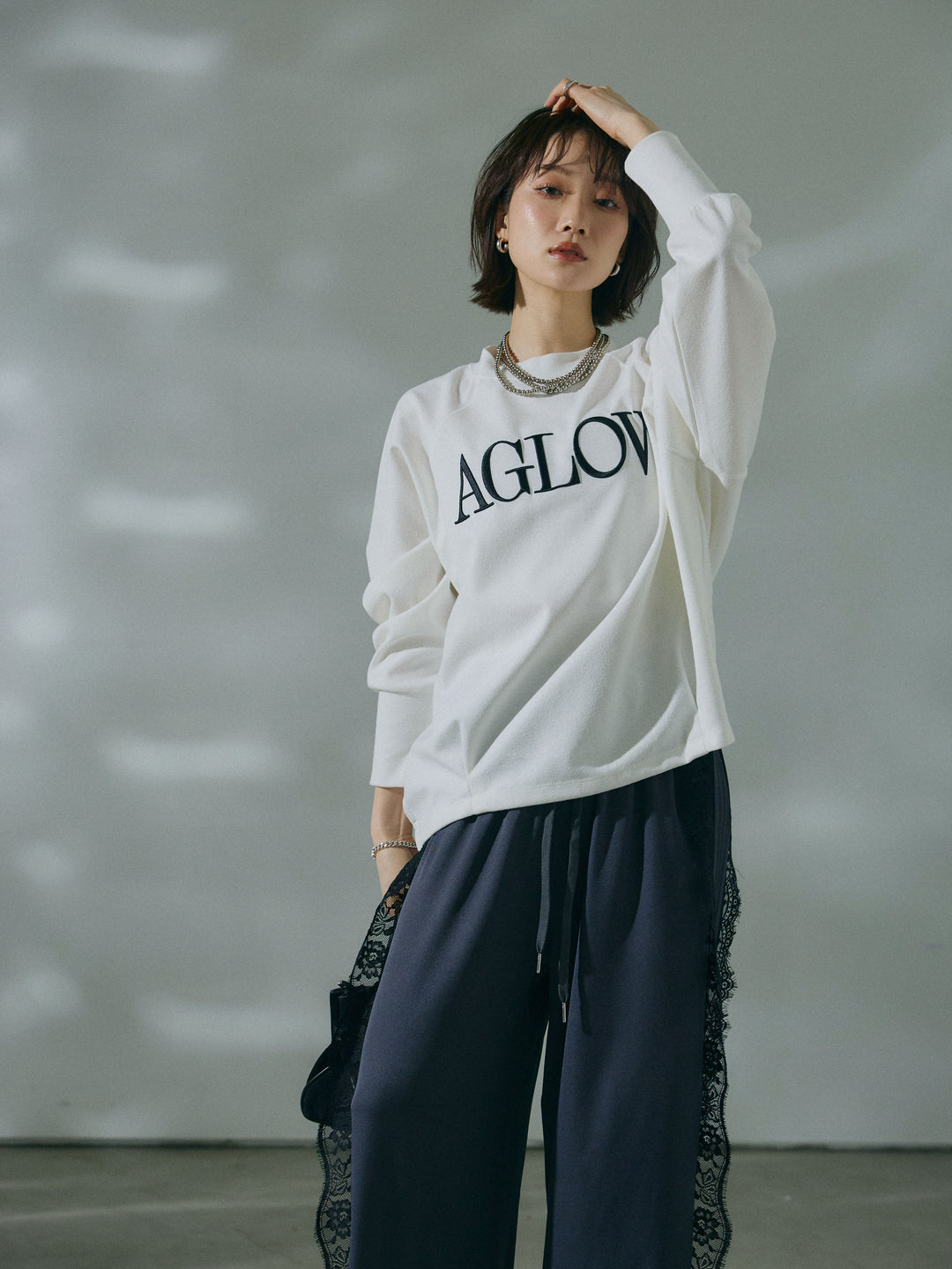 【Allure】[SET]ブークレダンボールロゴ刺繍プルオーバー+サイドピンタックレースイージーワイドパンツ(2set)