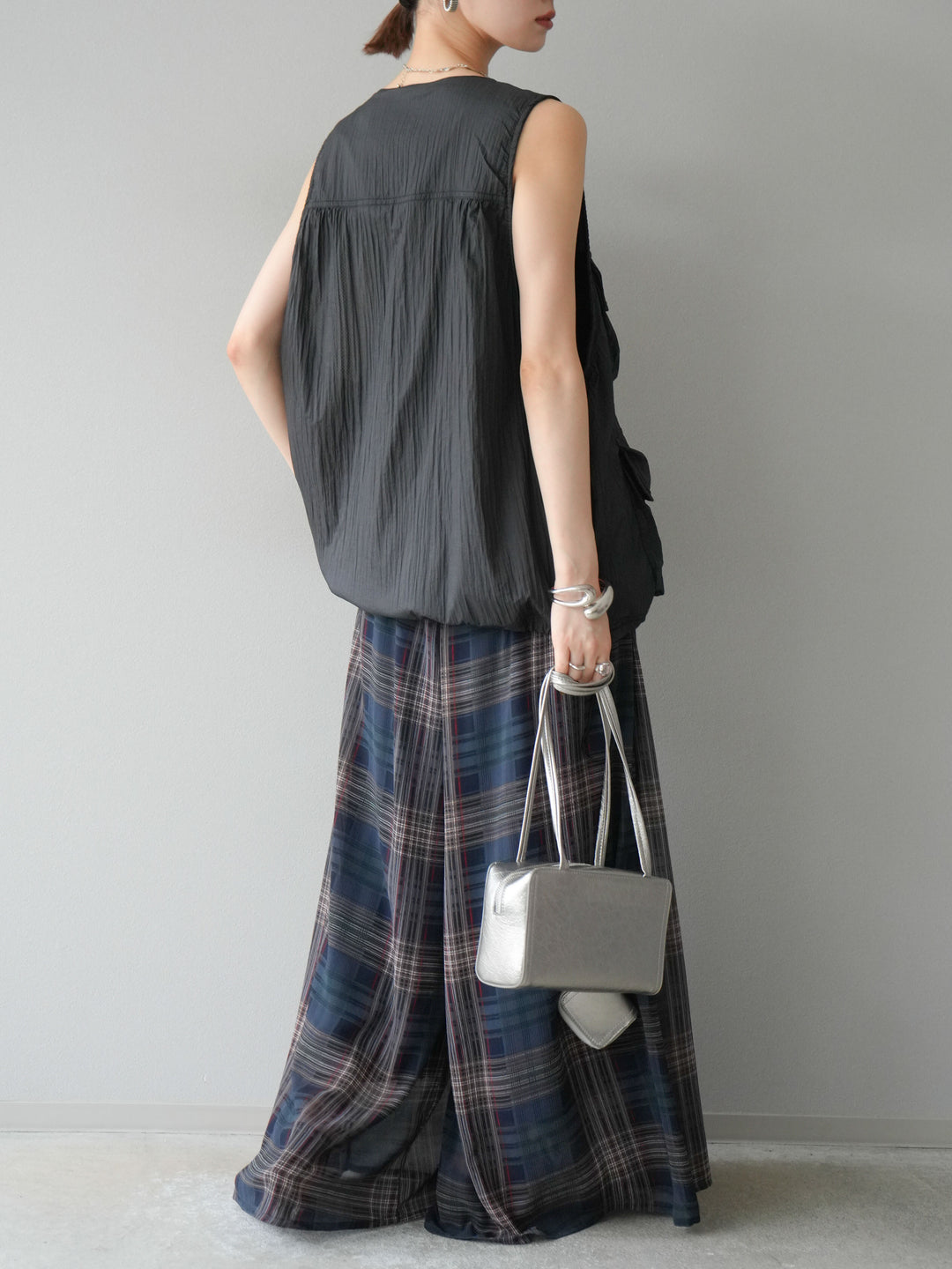 [預購] 透視格紋寬鬆褲/藏青色