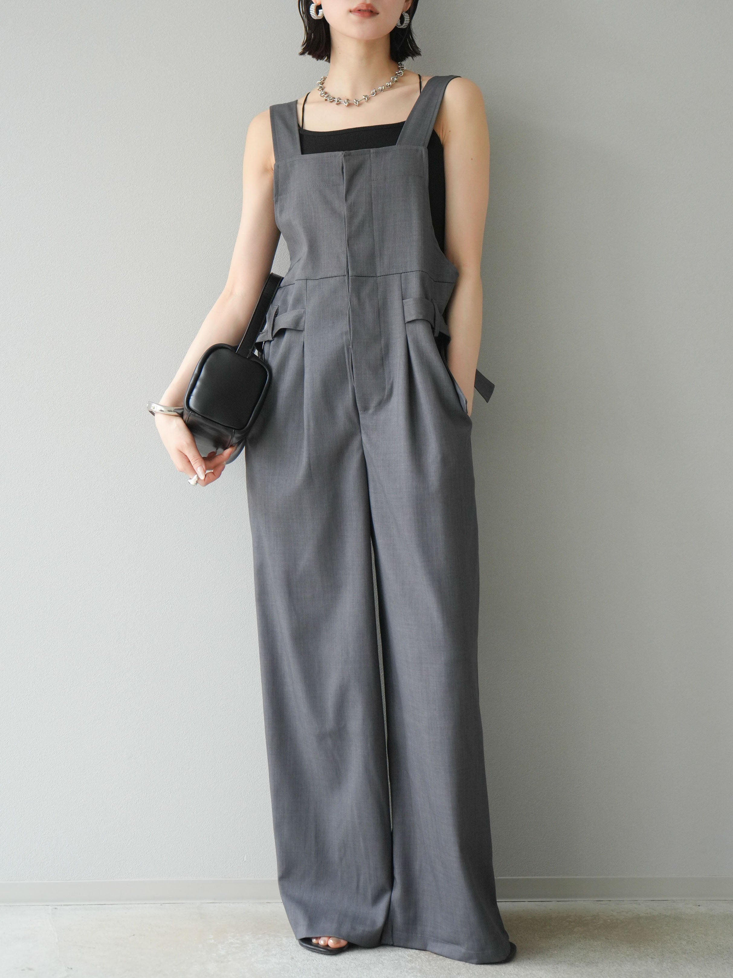 予約]ベルトデザインサロペット/グレー – Lumier