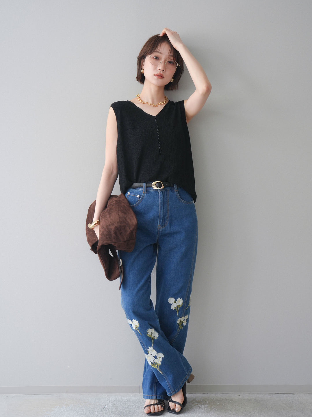 [SET]パールデザインVネックニットトップス+フラワー刺繍ストレートデニム(2set)