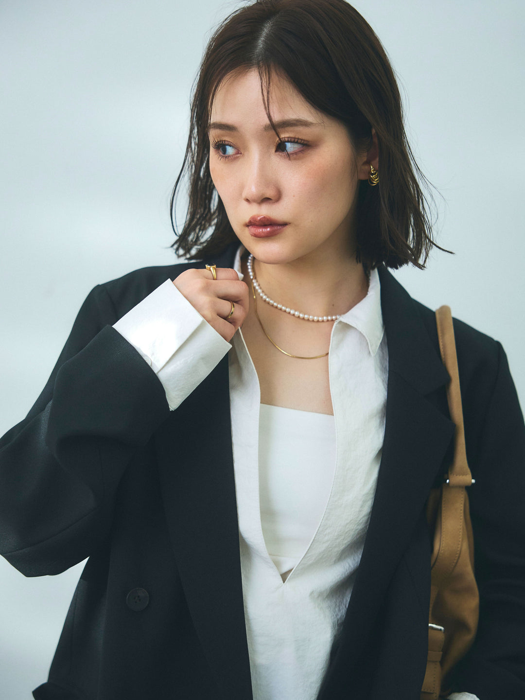 【Allure】[SET]杢調ライトテーラードジャケット+コットンライクスキッパーシャツ+ウエストフリンジカットオフカーブデニムパンツ(3set)