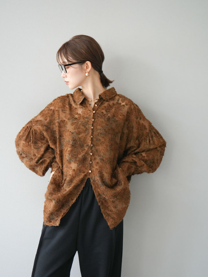 [予約]ニュアンスフリンジジャガードボリュームスリーブブラウス/ブラウン