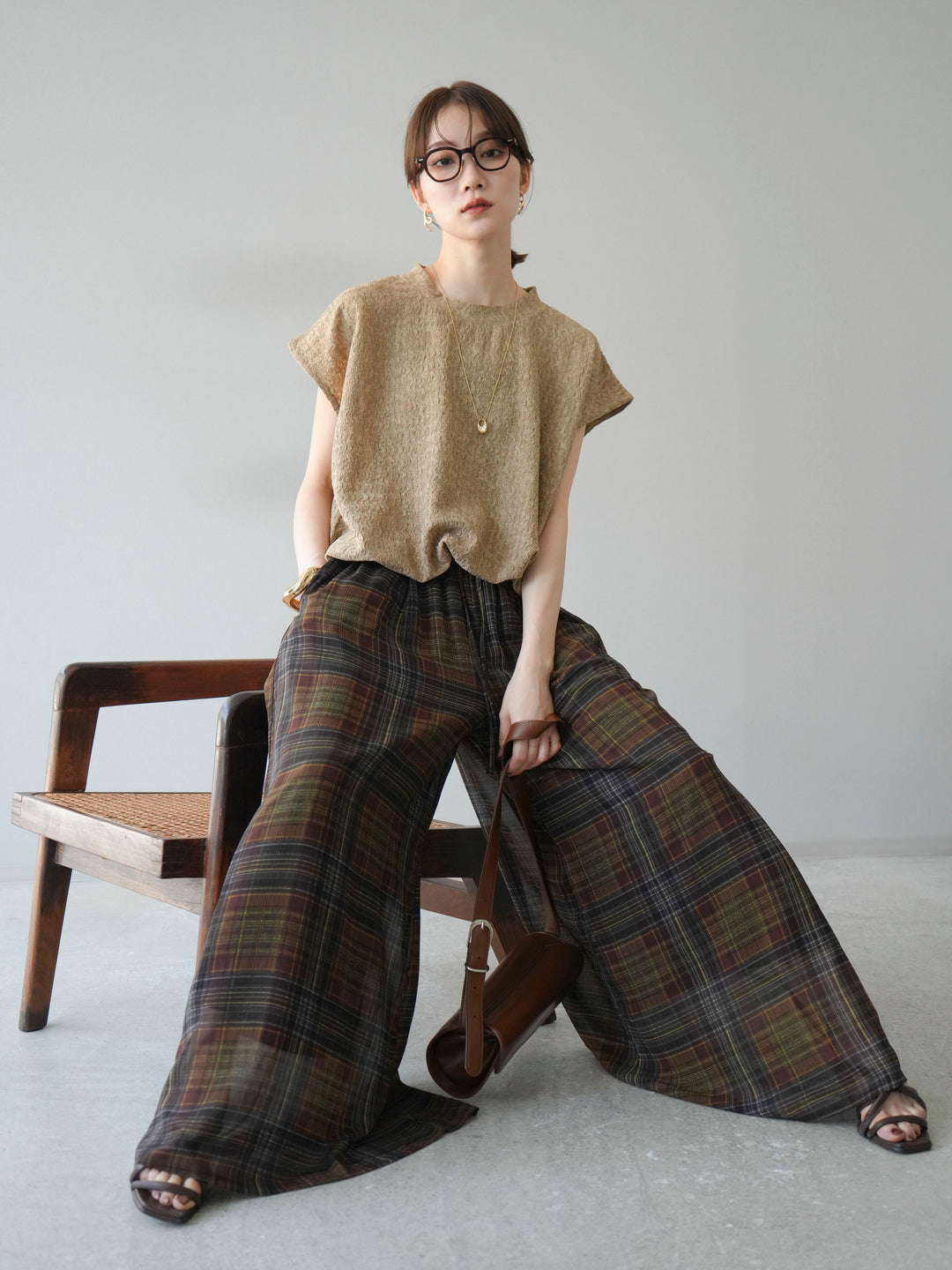 【預購】抽繩提花套頭衫/米色