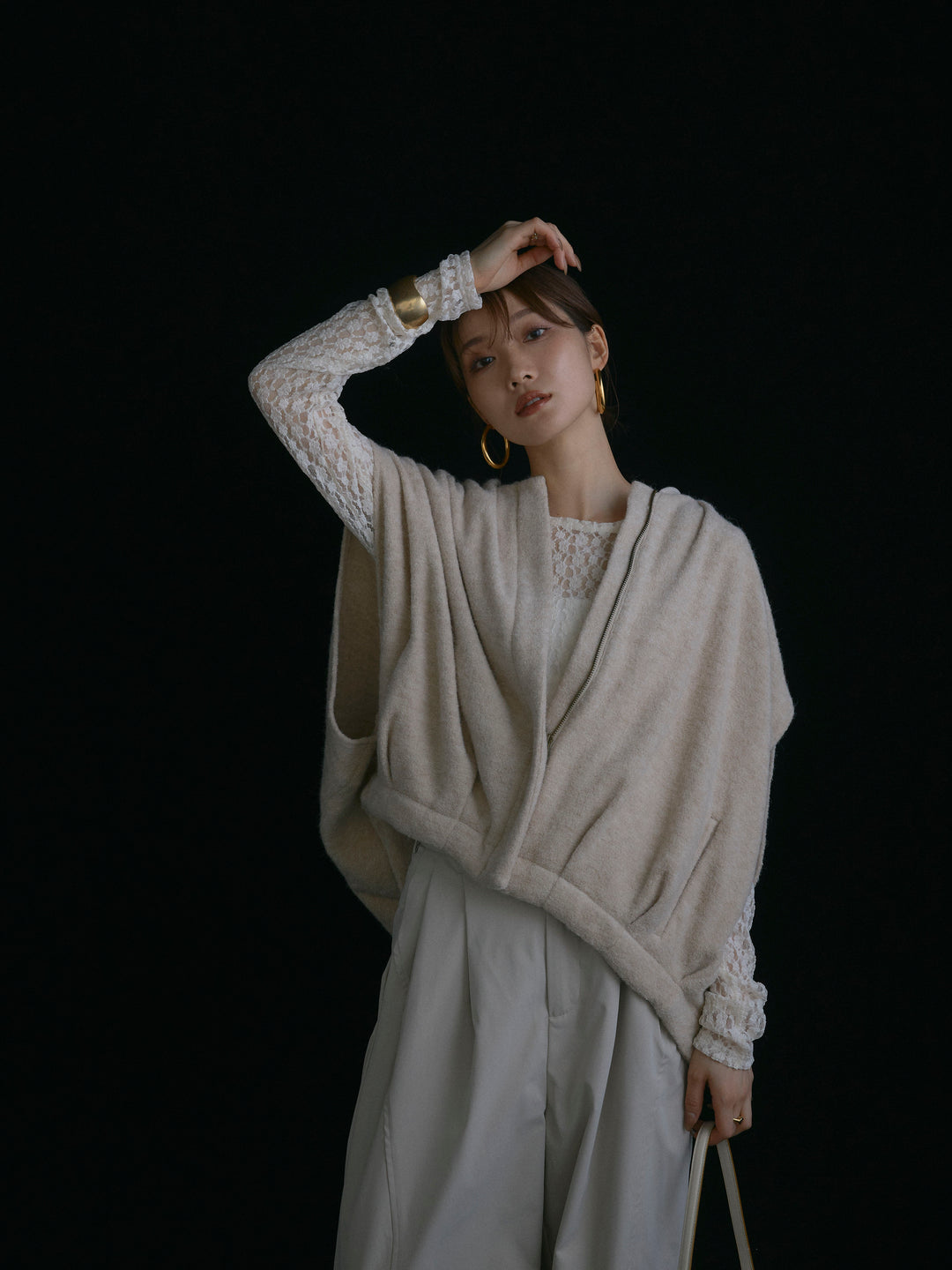 【Allure】[SET]ウール混コクーンブルゾン+タフタワイドカーブパンツ+バックラウンドレーストップス(3set)