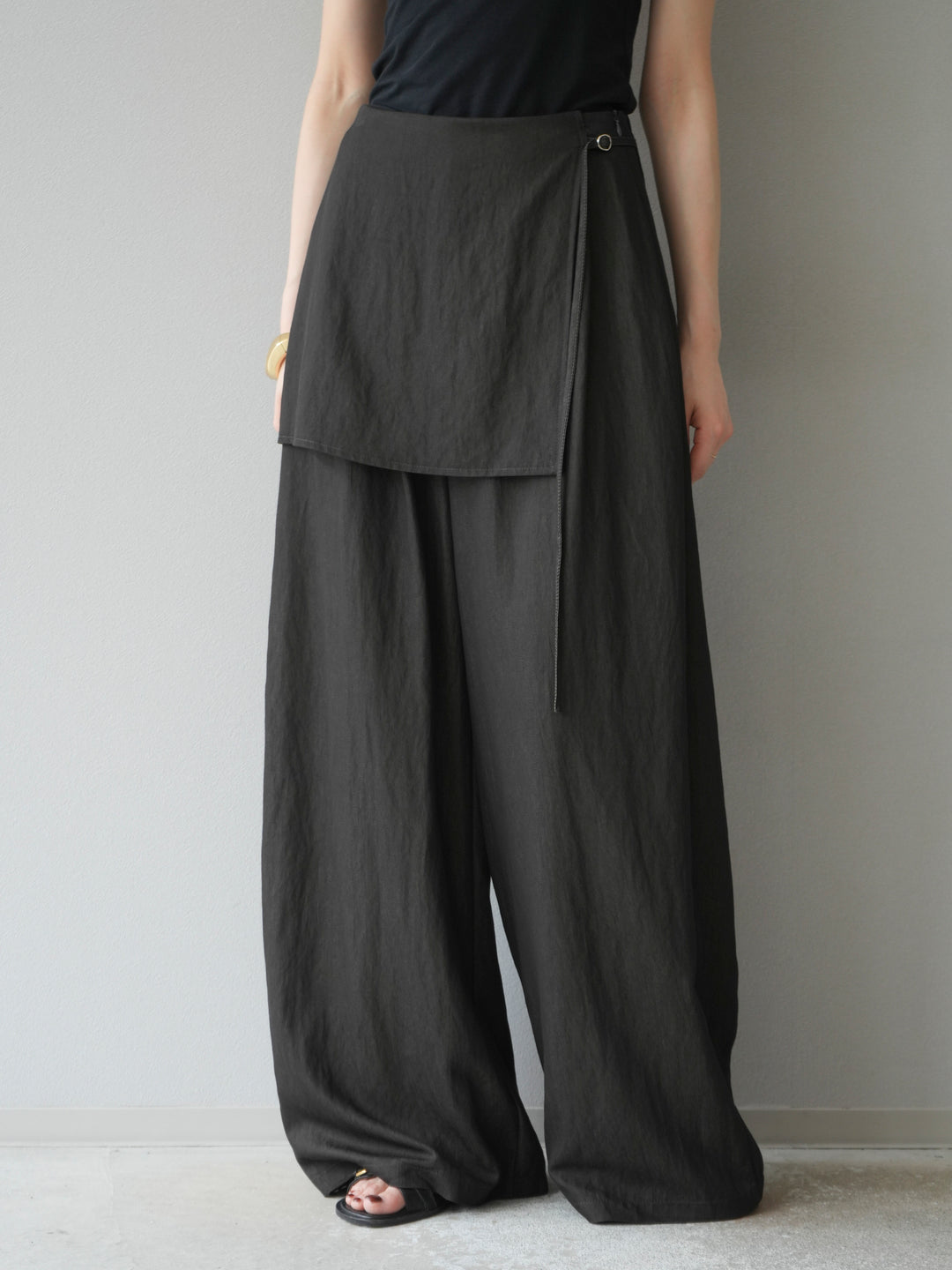 [予約]レイヤードテンセルデニムパンツ/ブラック