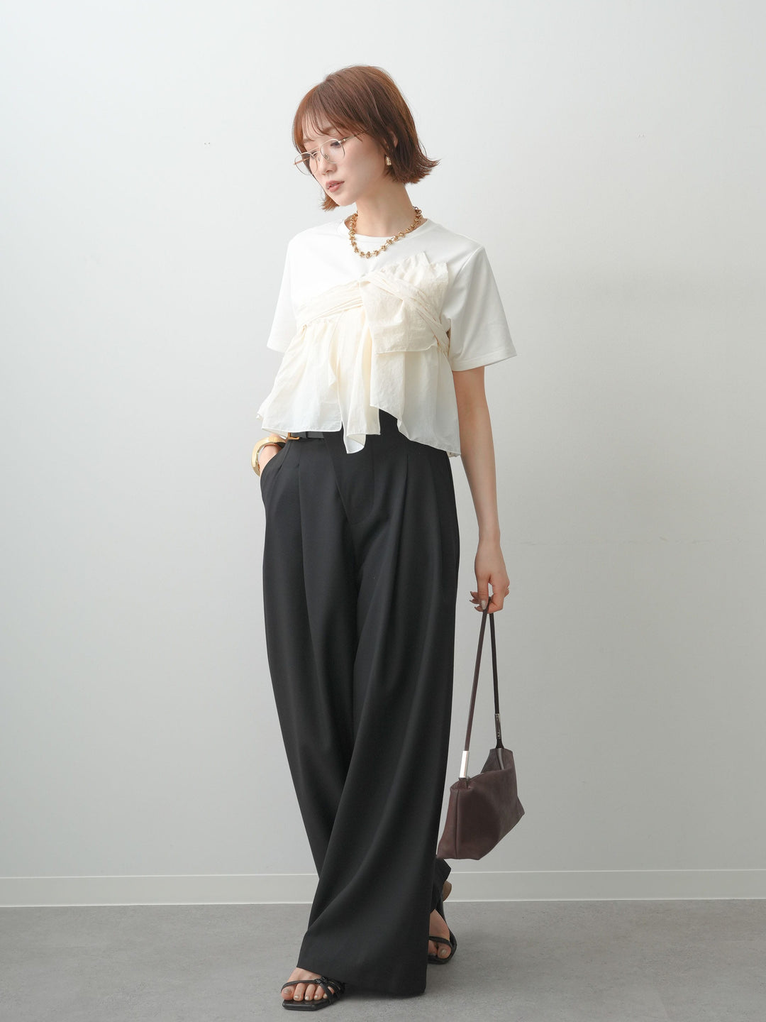 [SET]ナイロンドッキングツイストTEE +アシンメトリーベルトタックワイドパンツ(2set)