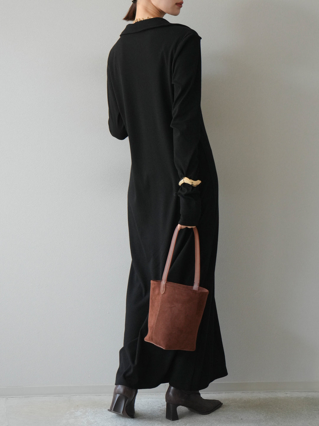 [予約]襟付きカットリブボタンワンピース/ブラック