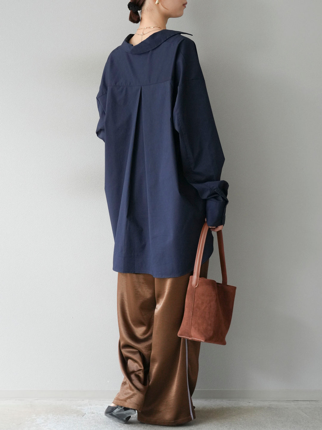 [予約]サテンラインワイドパンツ/ブラウン