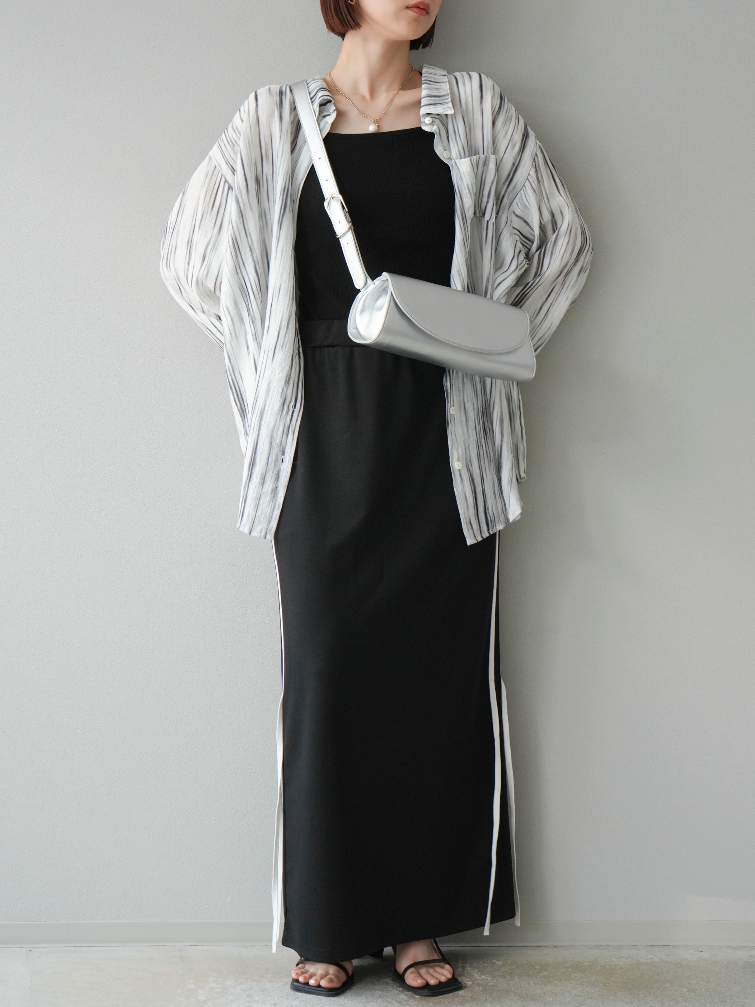 予約]サイドラインジャージナロースカート/ブラック – Lumier