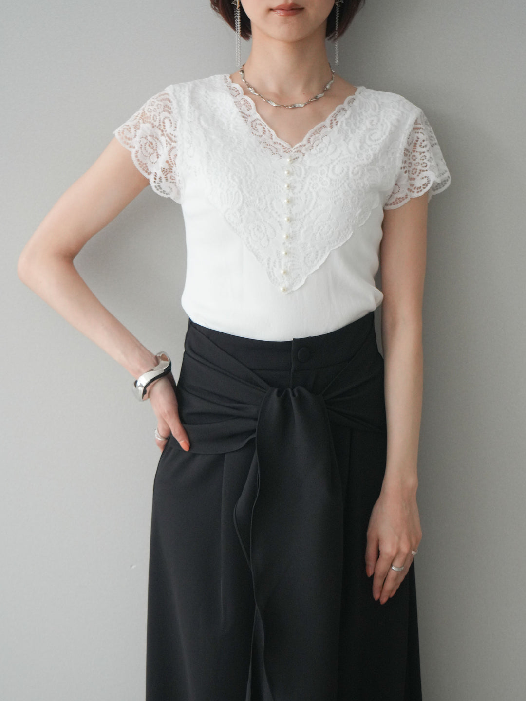 [予約]パールボタンレース切替ニットトップス/white