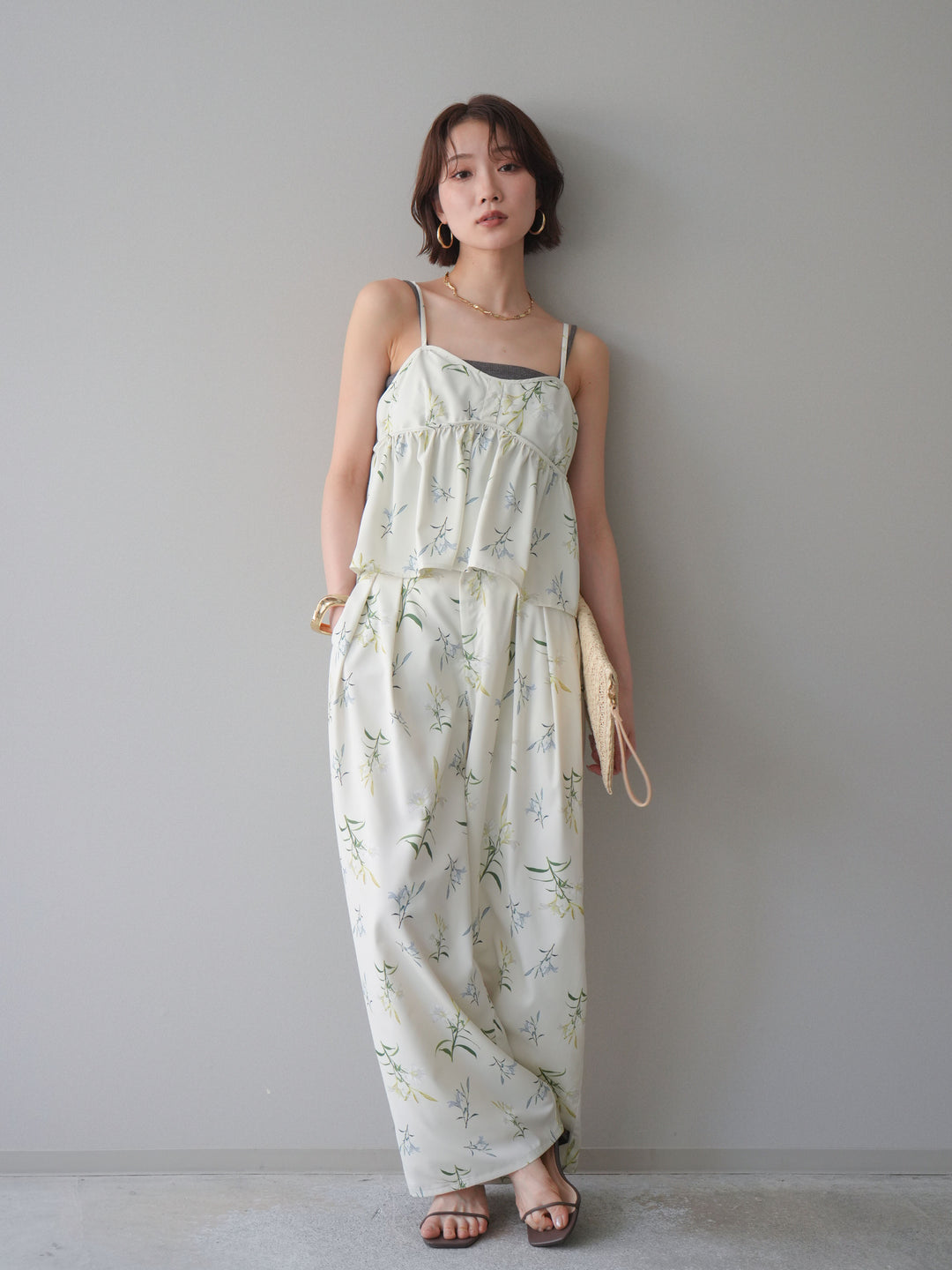 [SET]フラワープリントキャミソール+フラワープリントタックパンツ(2set)