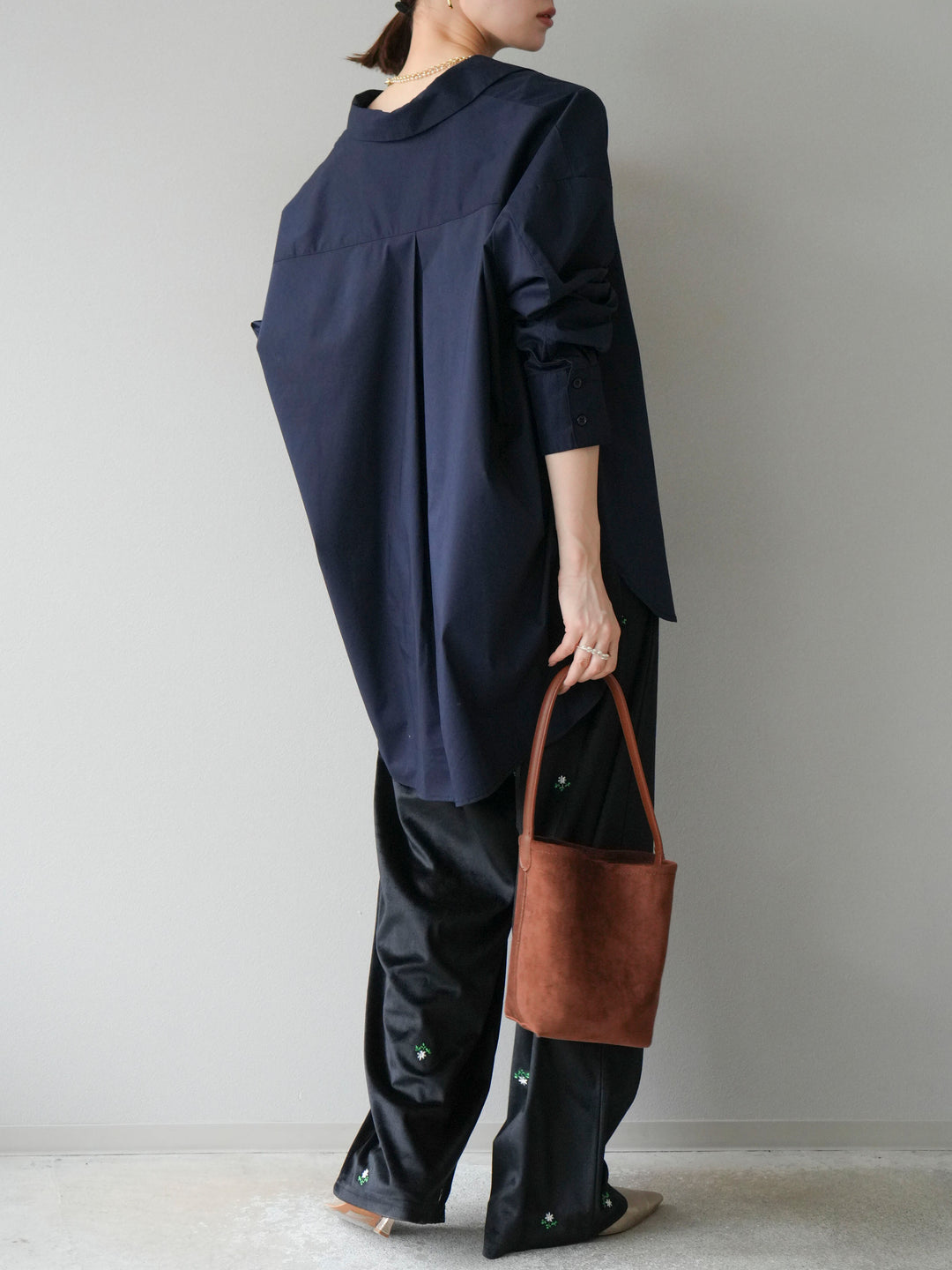 [予約]フラワー刺繍イージーパンツ/ブラック