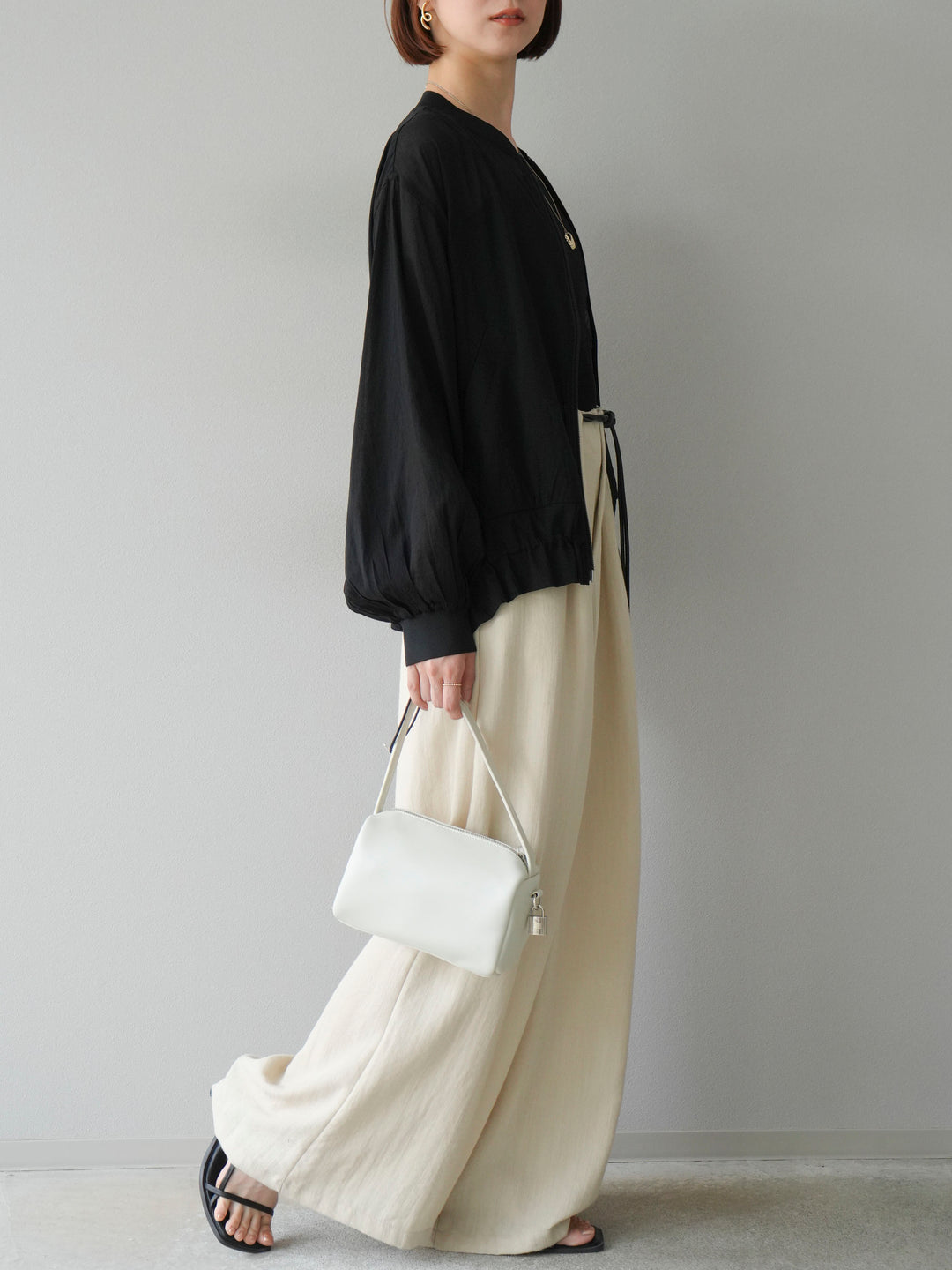 【預購】繩紋設計腰帶亞麻觸感寬褲/米色