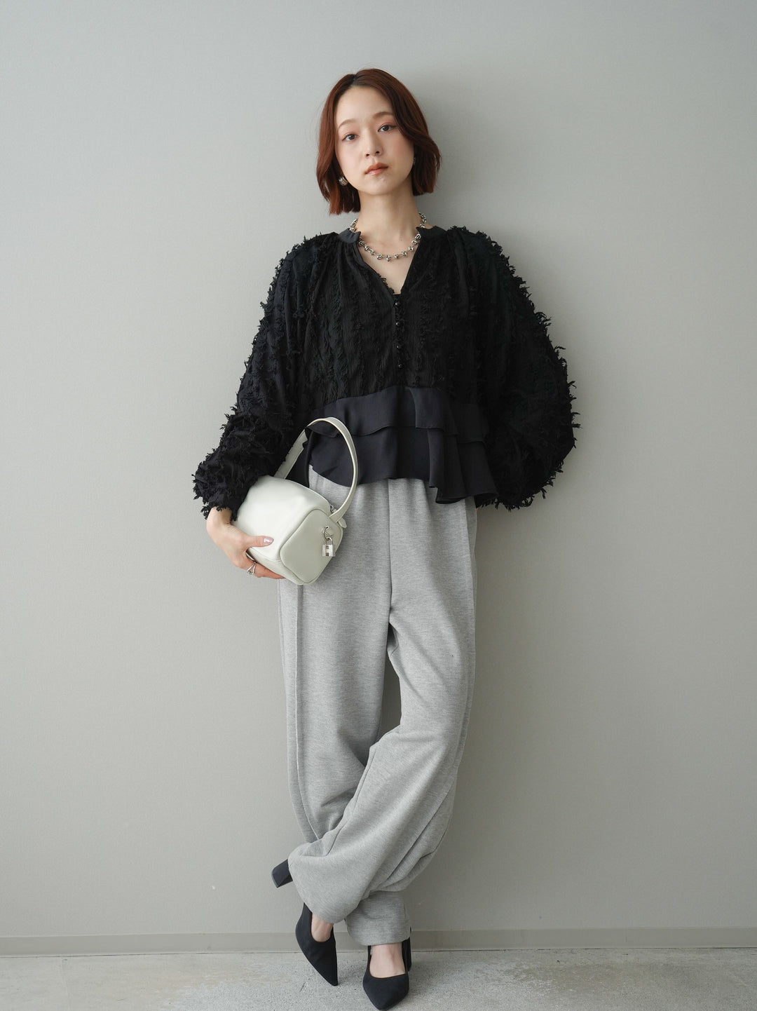 [SET]ジャガードぺプラムフリルブラウス+2WAYデザインスウェットパンツ(2set)