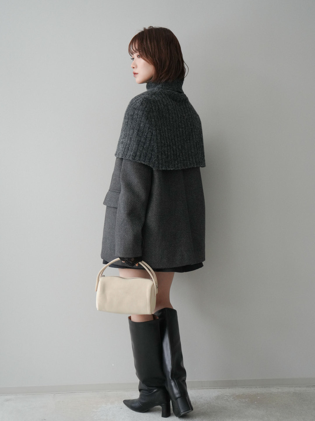 [SET]ケープ付ノーカラージャケット+ベルト付きタックミニスカート(2set)