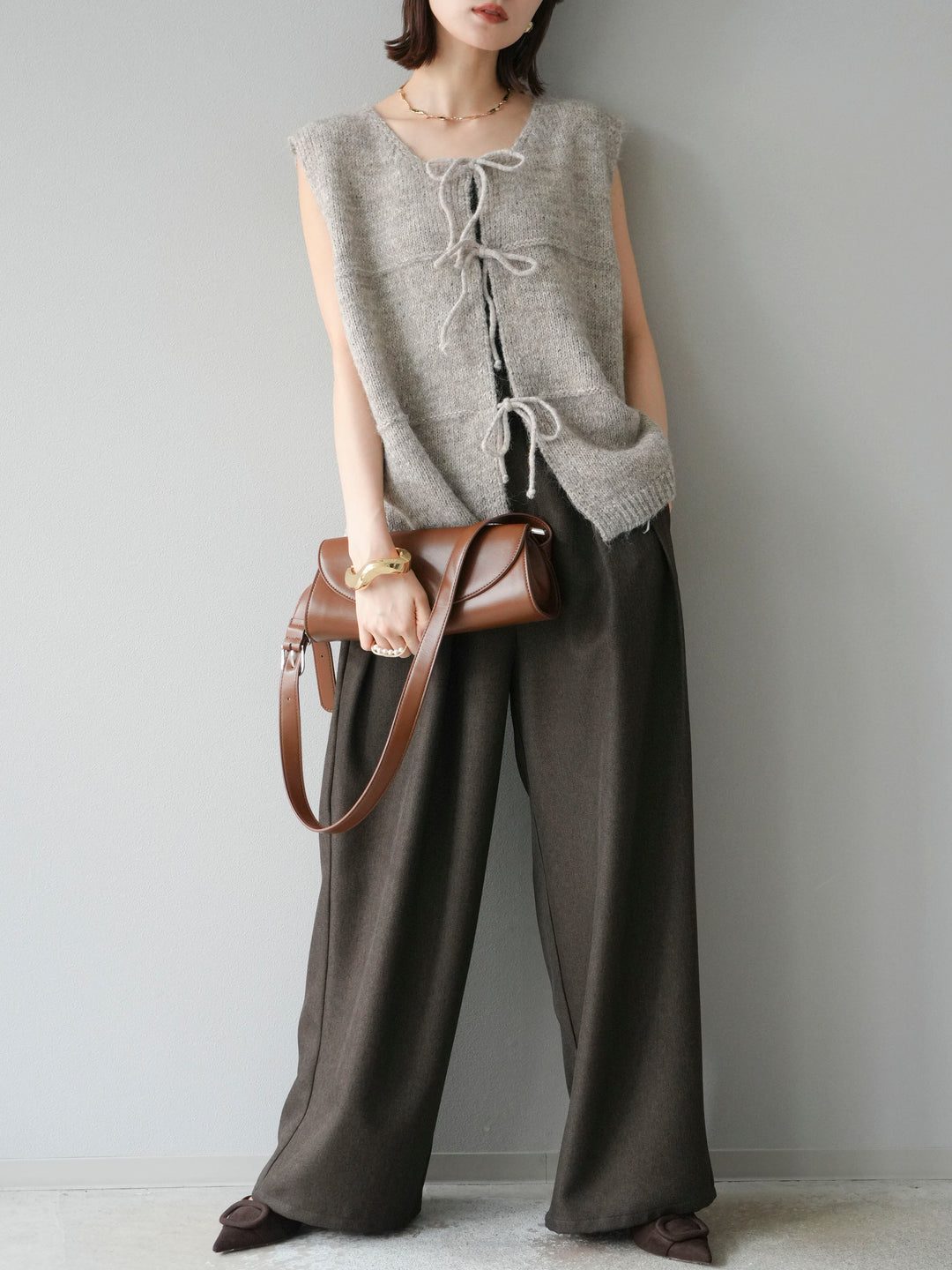 [予約]レザーパイピングタックワイドパンツ/ブラウン